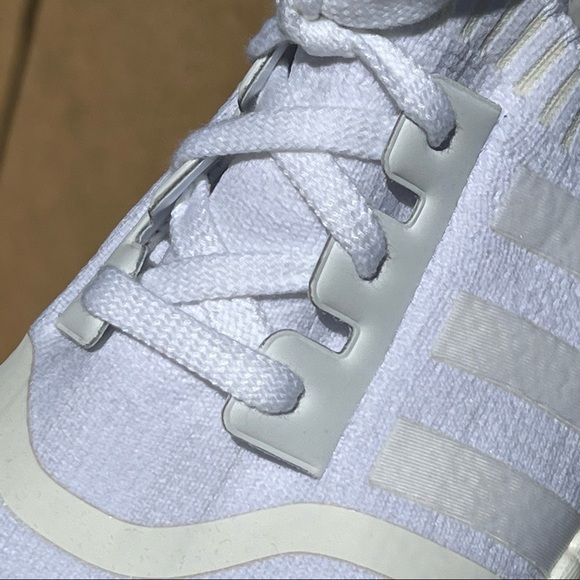 🎉‼️PARTY DROP‼️🎉Adidas NMD R1 PK - “Japan Triple White Primeknit” - Picture 11 of 14